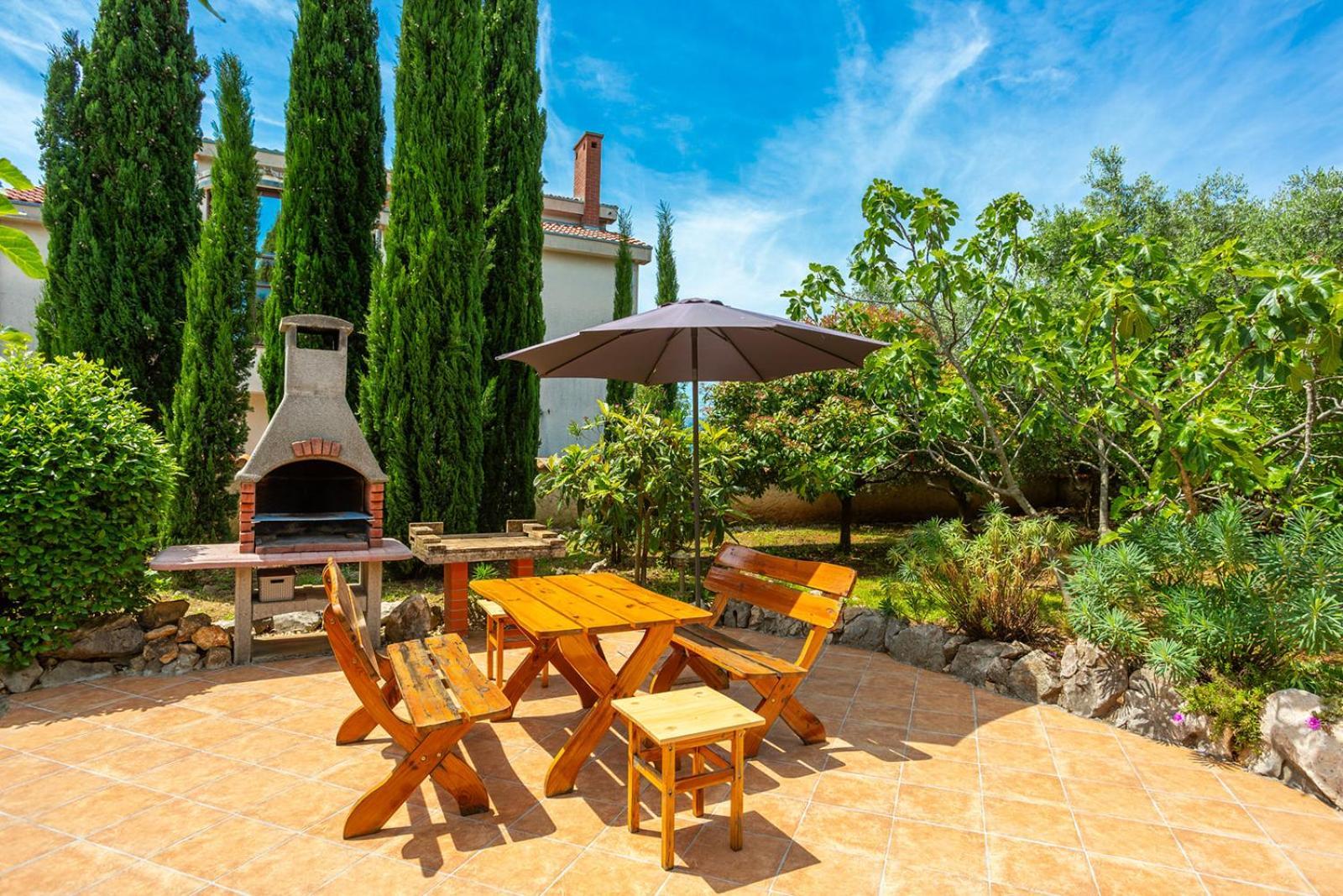 Apartments Villa Temer Pinezići Exteriér fotografie